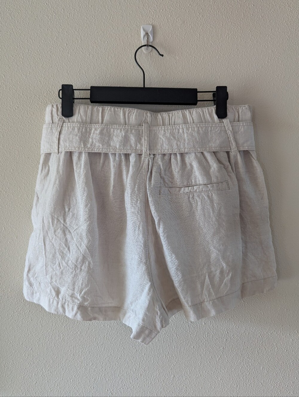 100% Linen Belted Shorts - Picture 6 of 7